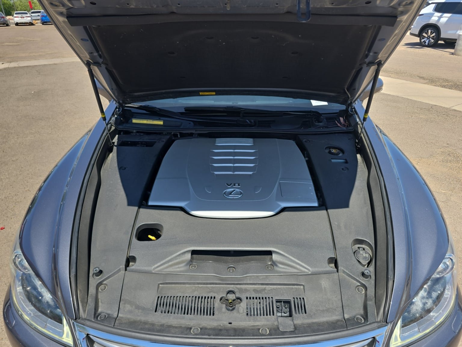 Used 2014 Lexus LS 460 w/ Comfort Package RWD image 20