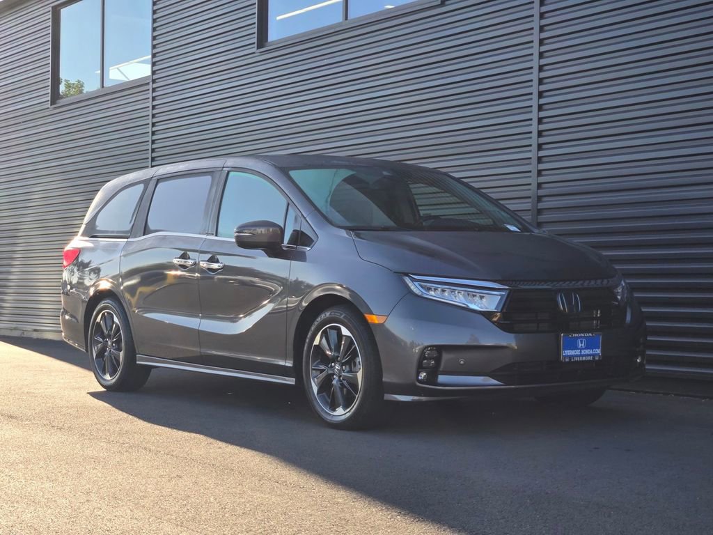 Used 2024 Honda Odyssey Elite image 8