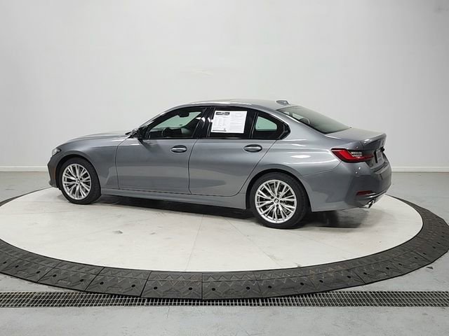 Used 2023 BMW 330i Sedan w/ Driving Assistance Package image 5