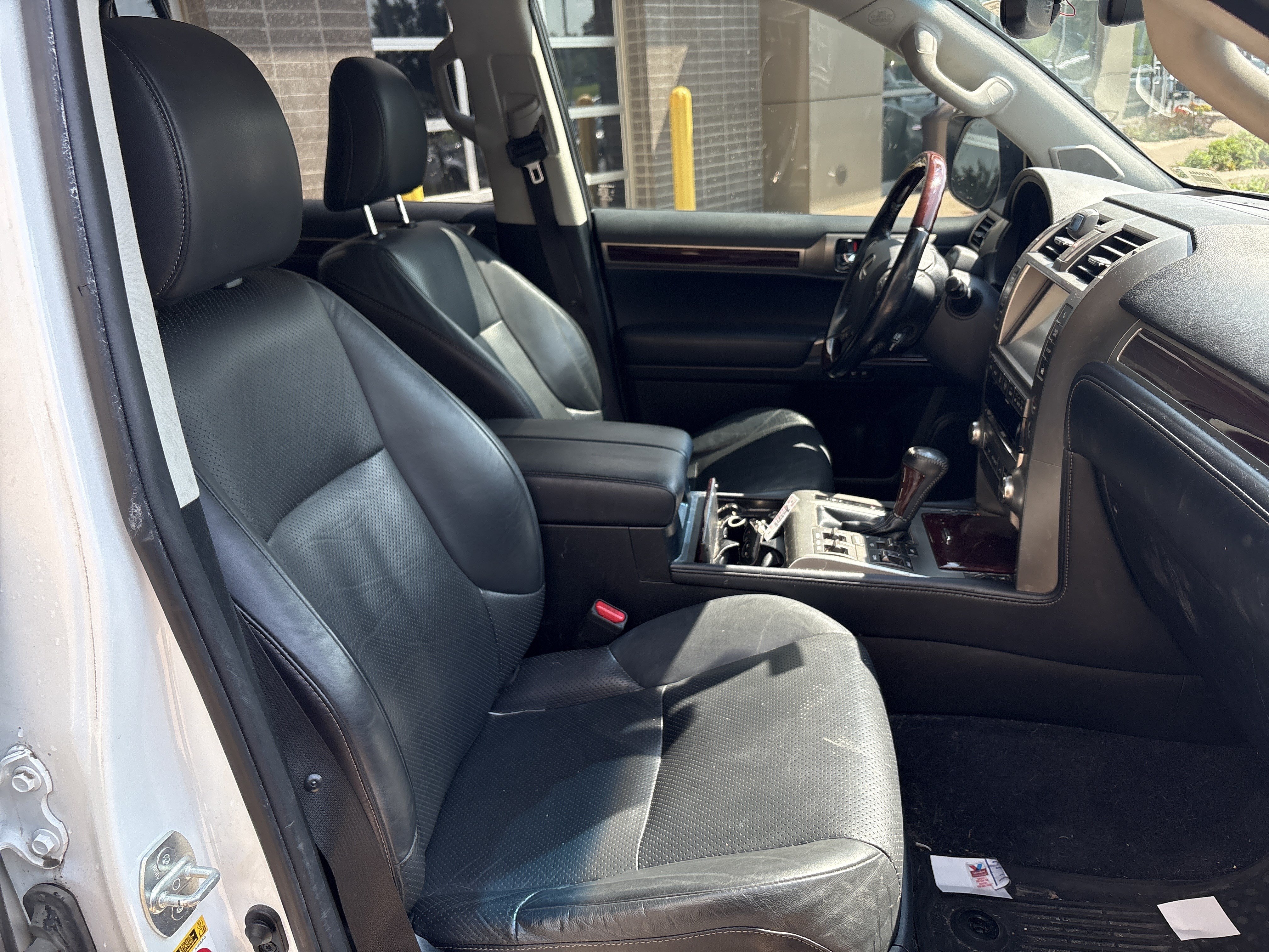 Used 2018 Lexus GX 460 Luxury AWD/4WD image 34