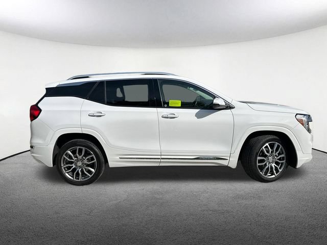 Used 2022 GMC Terrain Denali AWD/4WD image 18