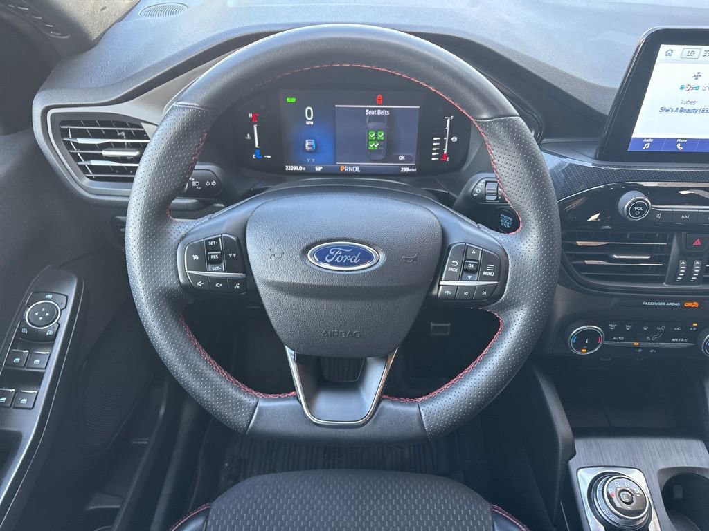 Used 2024 Ford Escape ST-Line w/ Equipment Group 301A FWD image 15