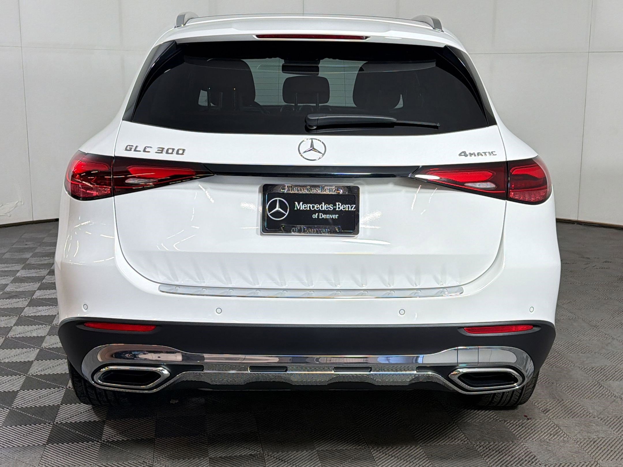 Used 2026 Mercedes-Benz GLC 300 4MATIC image 10
