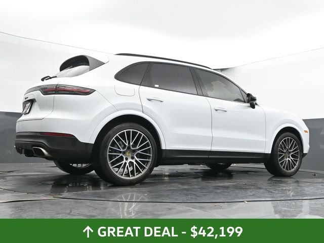Used 2022 Porsche Cayenne image 51