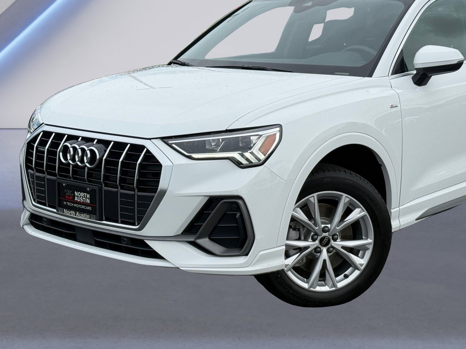 Used 2025 Audi Q3 2.0T Premium w/ Convenience Package AWD/4WD image 1