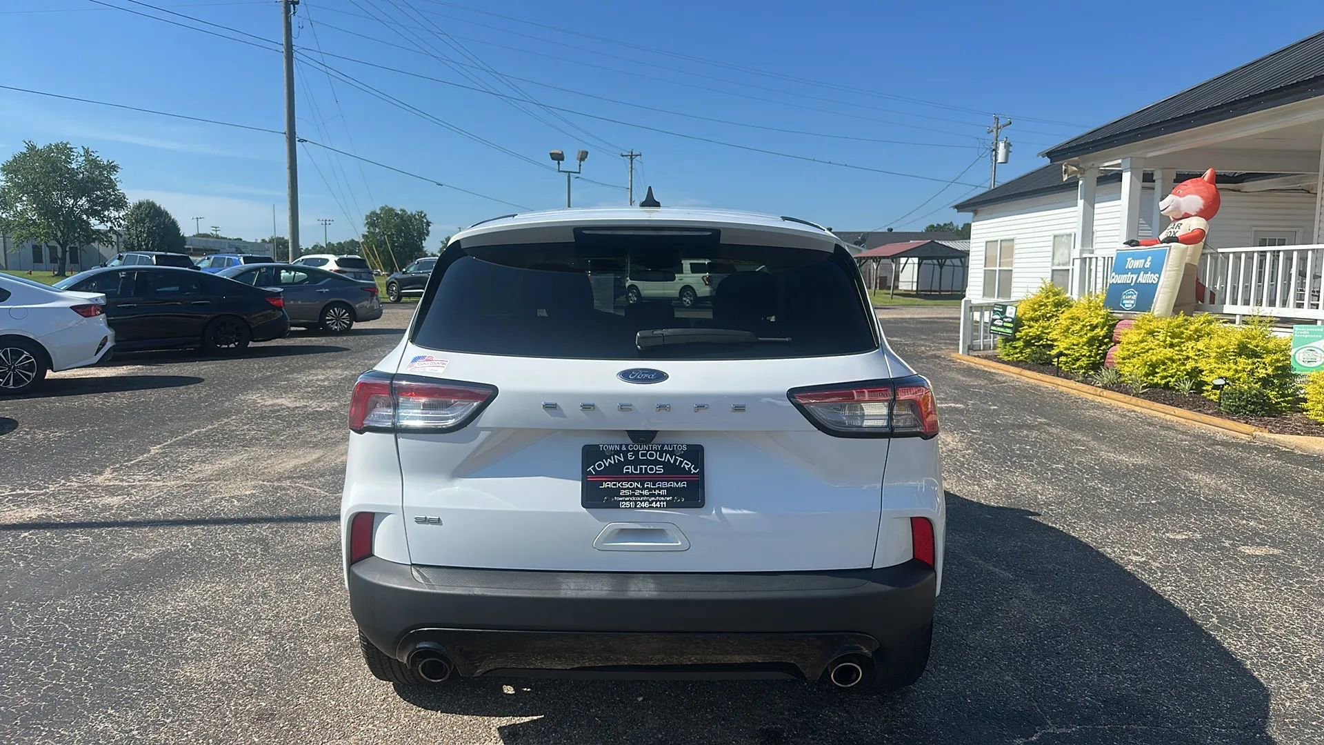 Used 2022 Ford Escape SE w/ SE Sport Appearance Package FWD image 6