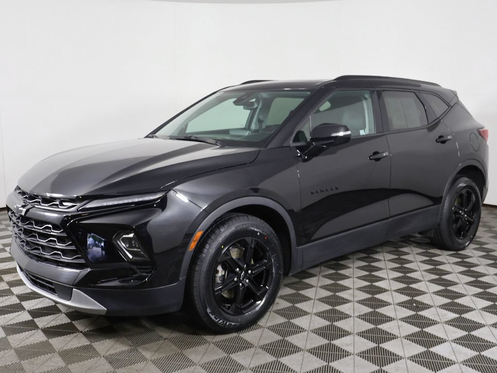 Used 2023 Chevrolet Blazer LT w/ Midnight/Sport Edition AWD/4WD image 8