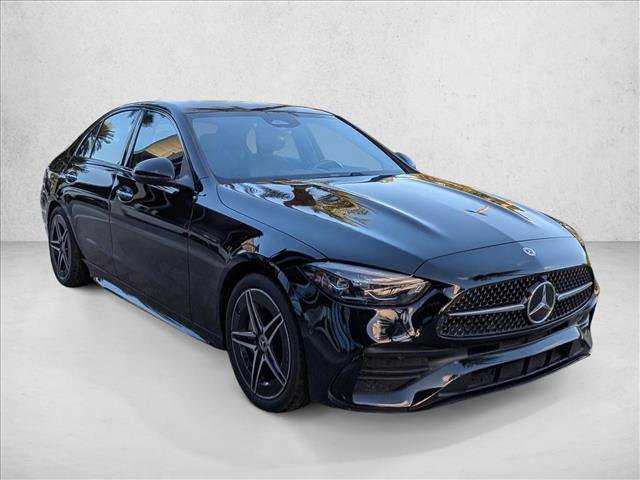 Used 2025 Mercedes-Benz C 300 4MATIC Sedan image 3