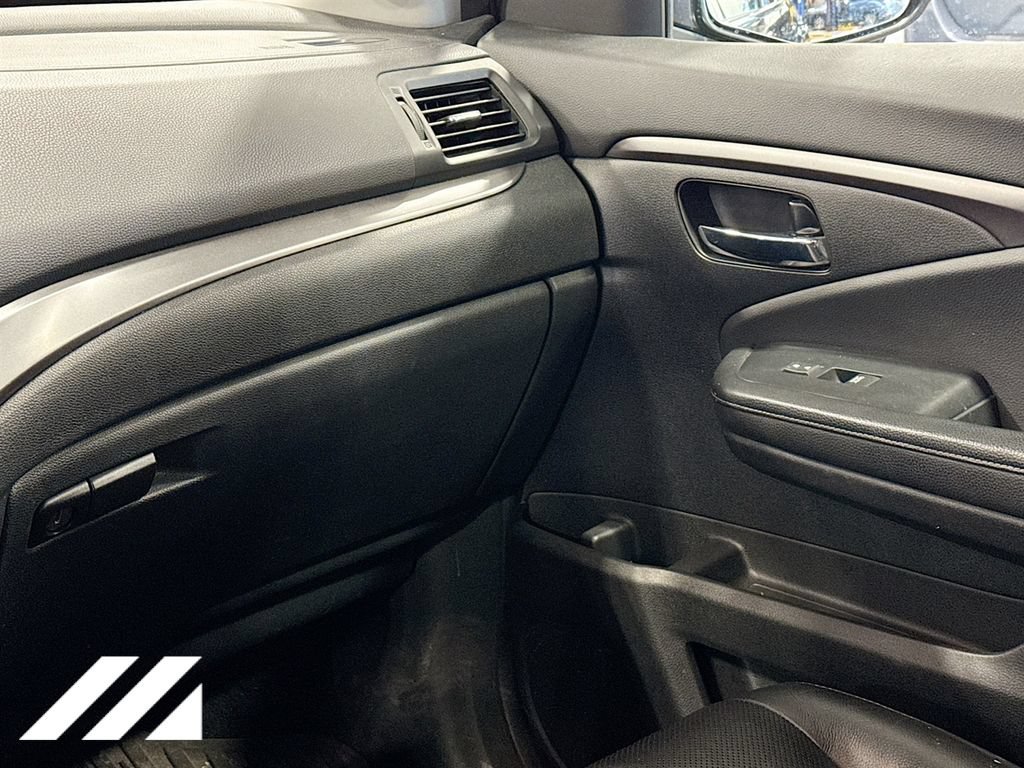 Used 2017 Honda Ridgeline RTL-T image 24