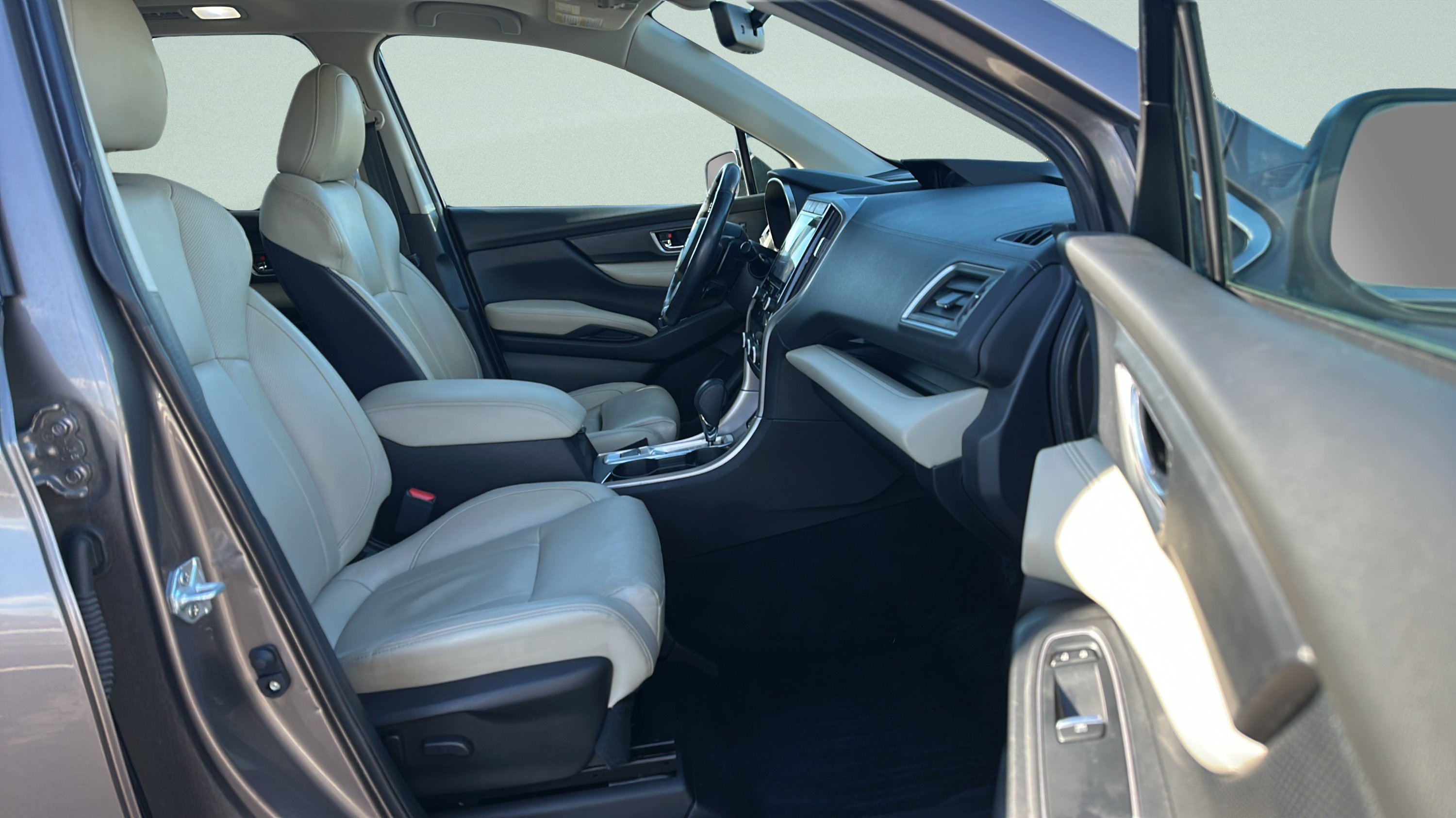 Used 2021 Subaru Ascent Limited w/ Technology Package image 31