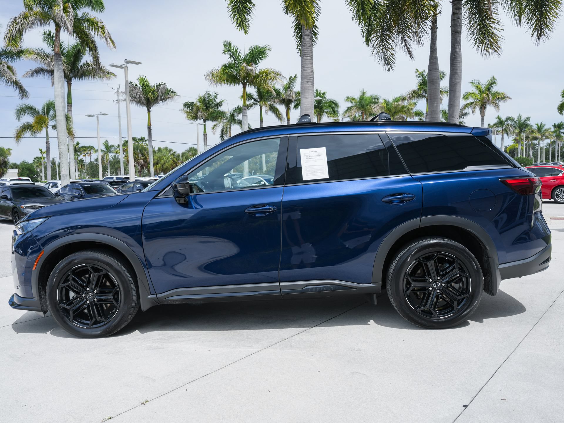 Certified 2026 INFINITI QX60 Sport w/ Dark Cargo Package AWD/4WD image 19