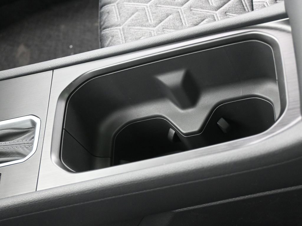 New 2026 Nissan Kicks SV w/ SV Premium Package AWD/4WD image 20