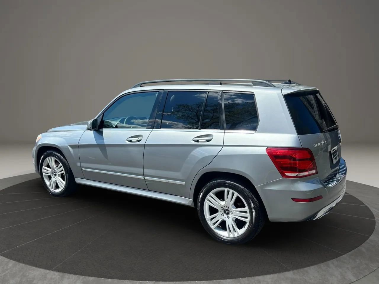 Used 2013 Mercedes-Benz GLK 350 4MATIC image 13