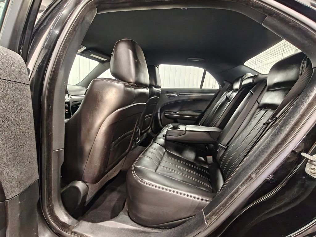 Used 2020 Chrysler 300 S AWD/4WD image 28