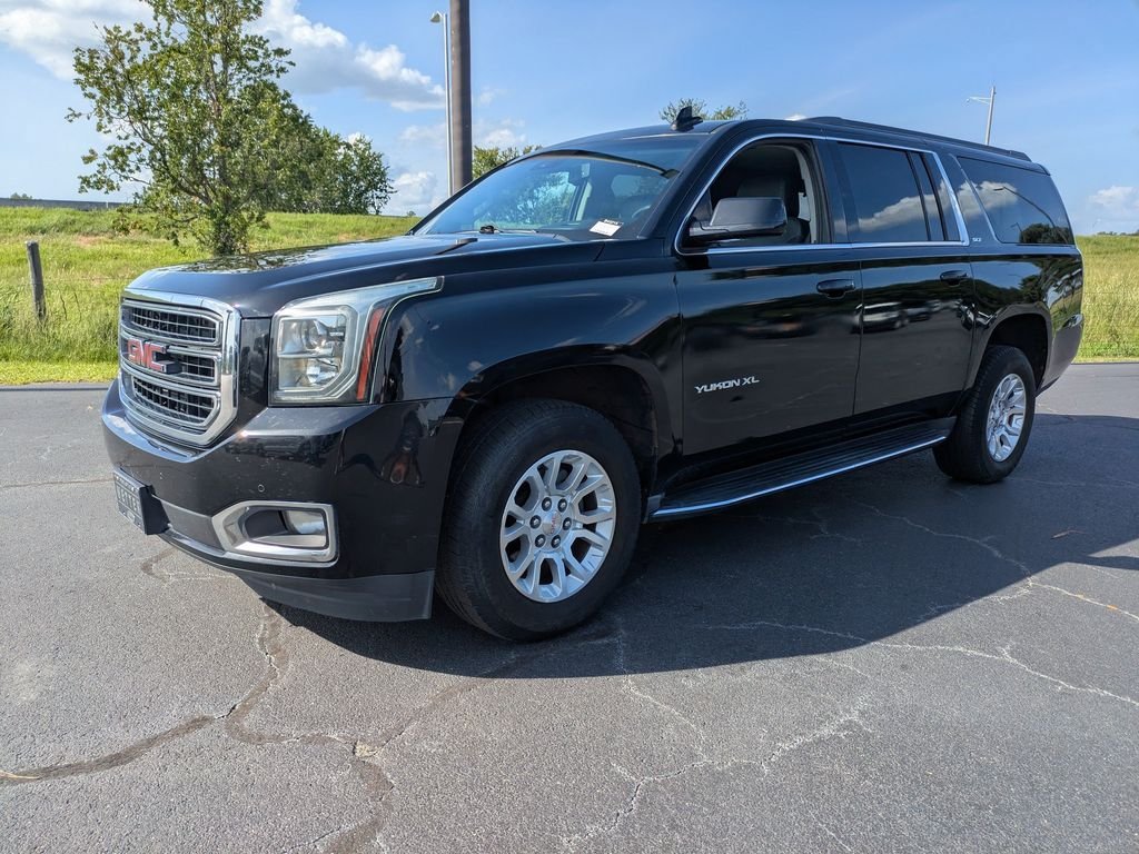 Used 2017 GMC Yukon XL SLT AWD/4WD image 8