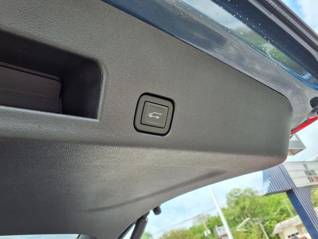 New 2025 Chevrolet Traverse LT w/ Sun and Wheel Package image 28