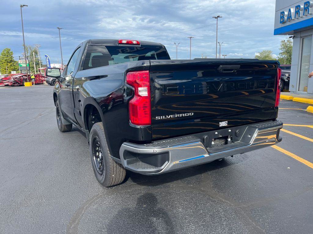 Used 2025 Chevrolet Silverado 1500 W/T w/ WT Convenience Package image 3
