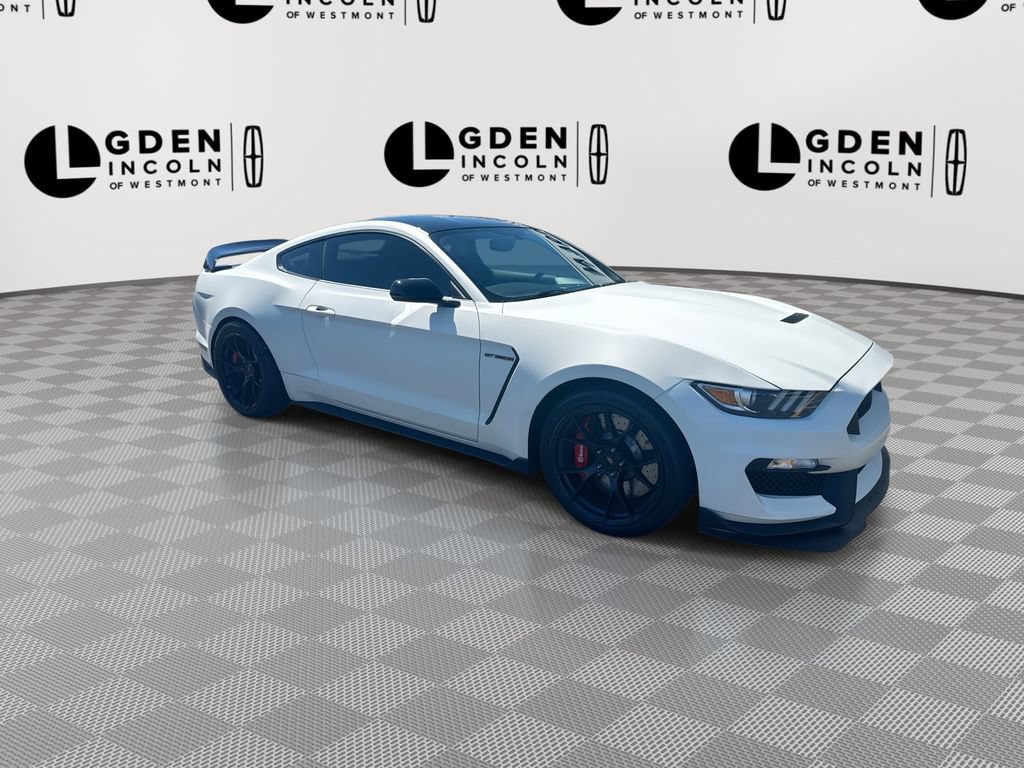 Used 2017 Ford Mustang Shelby GT350R w/ GT350R Equipment Group 920A RWD image 2