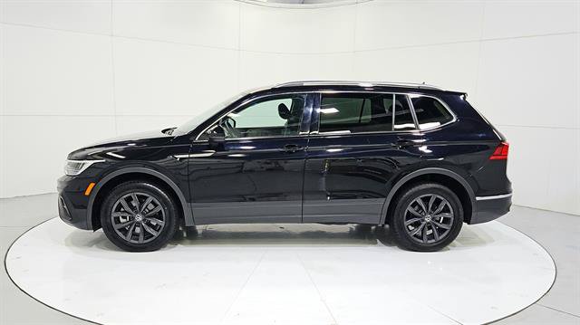 Used 2024 Volkswagen Tiguan SE FWD image 5