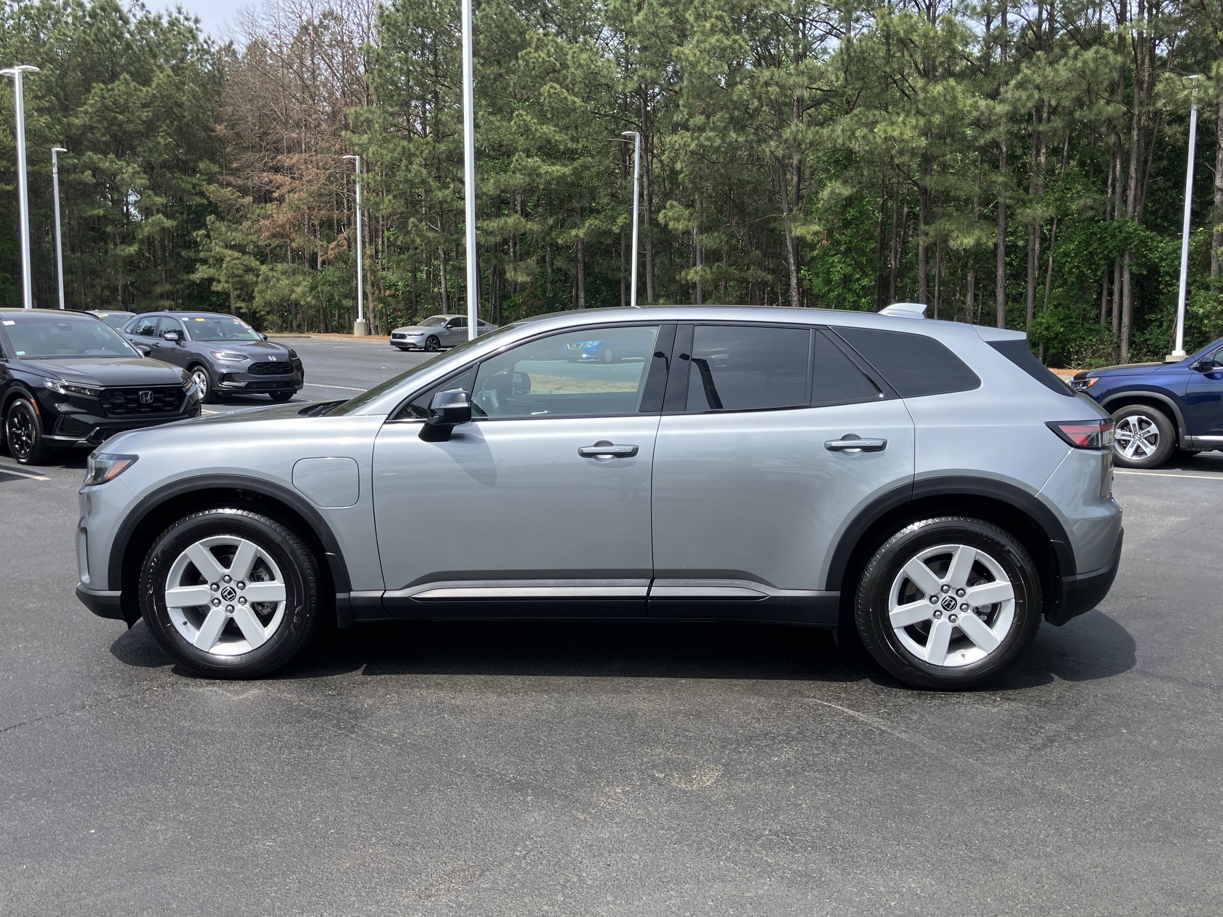 Used 2024 Honda Prologue EX image 7