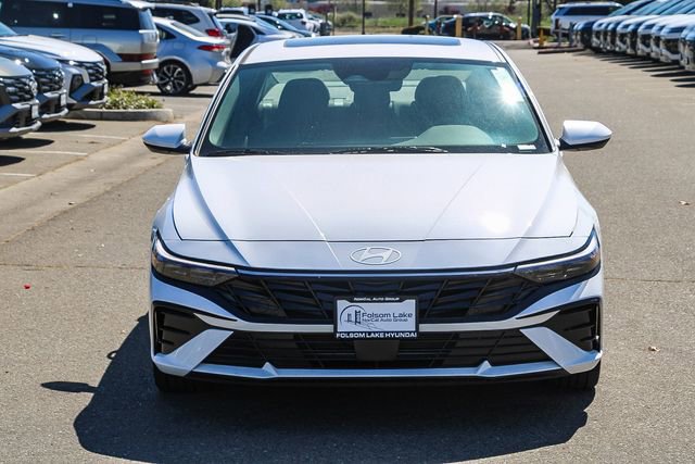 New 2025 Hyundai Elantra SEL image 7