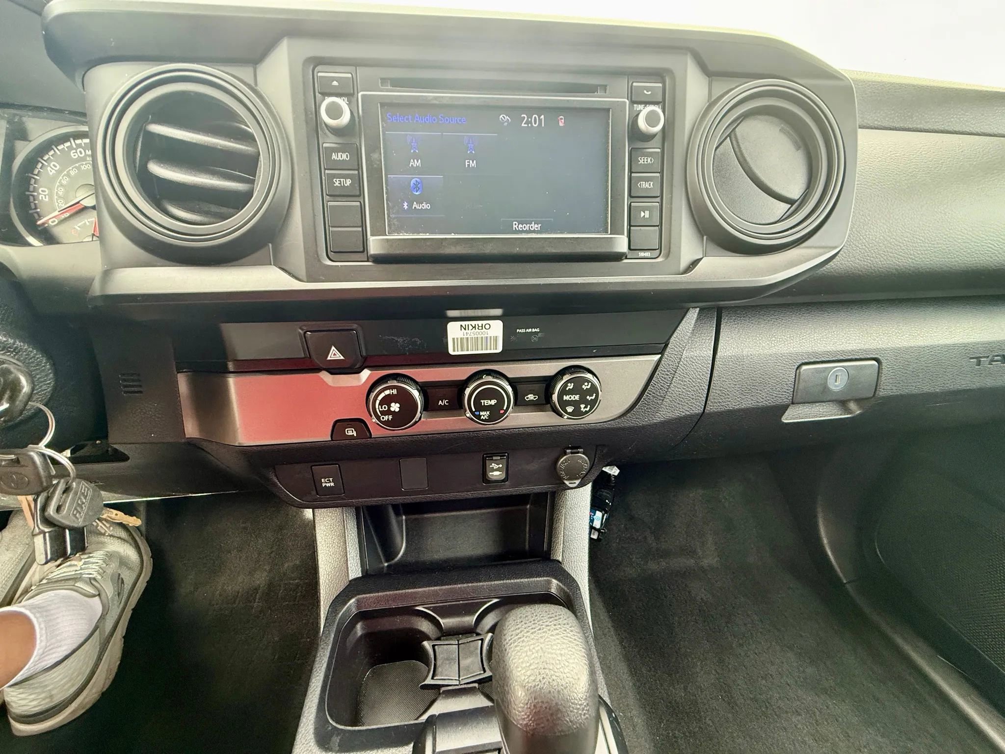 Used 2019 Toyota Tacoma 2WD Access Cab image 11