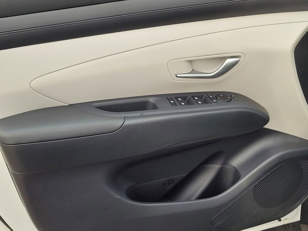 New 2026 Hyundai Tucson SEL image 13