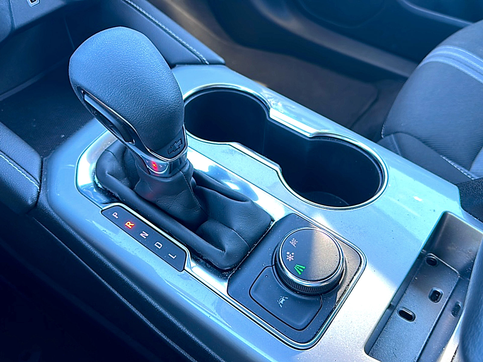 Used 2025 Chevrolet Blazer LT image 34