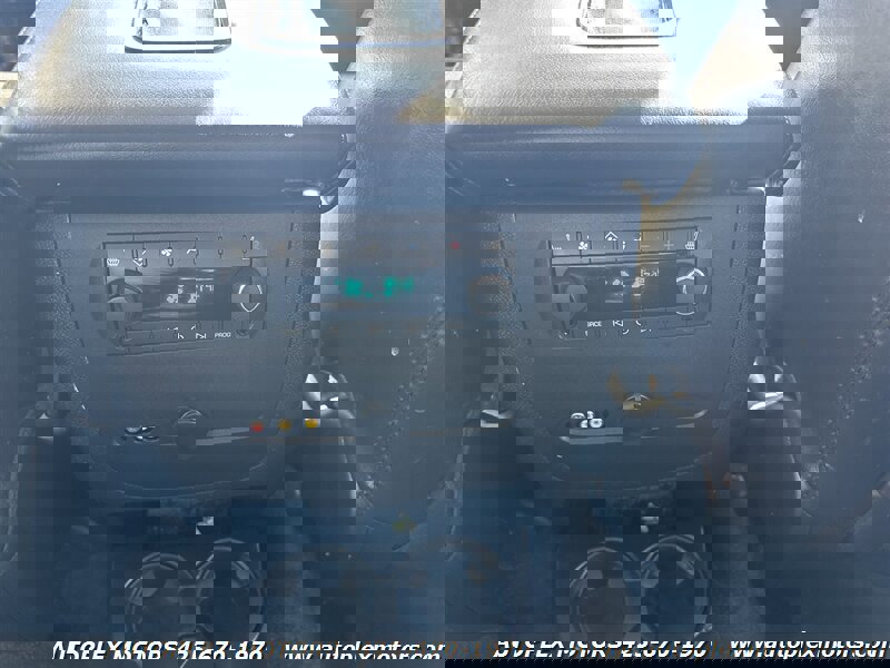 Used 2011 GMC Yukon Denali image 15