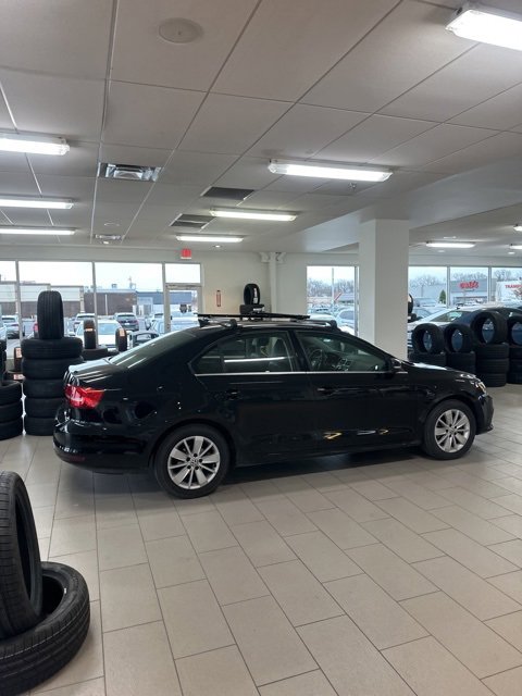 Used 2015 Volkswagen Jetta TDI SE image 11