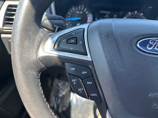 Used 2015 Ford Fusion SE w/ Equipment Group 202A image 21