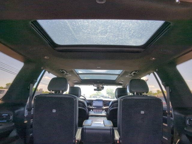 Used 2023 Jeep Grand Wagoneer Series II w/ Premium Group II AWD/4WD image 49