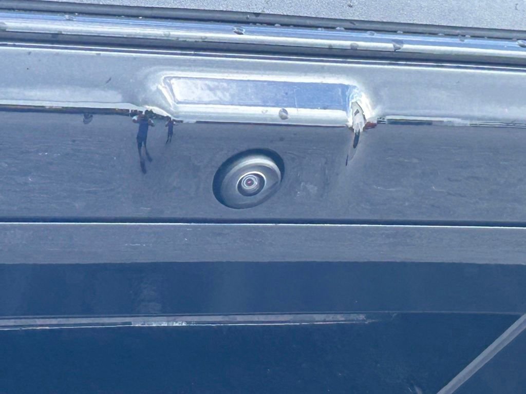 Used 2022 Ford F150 Lariat AWD/4WD image 26