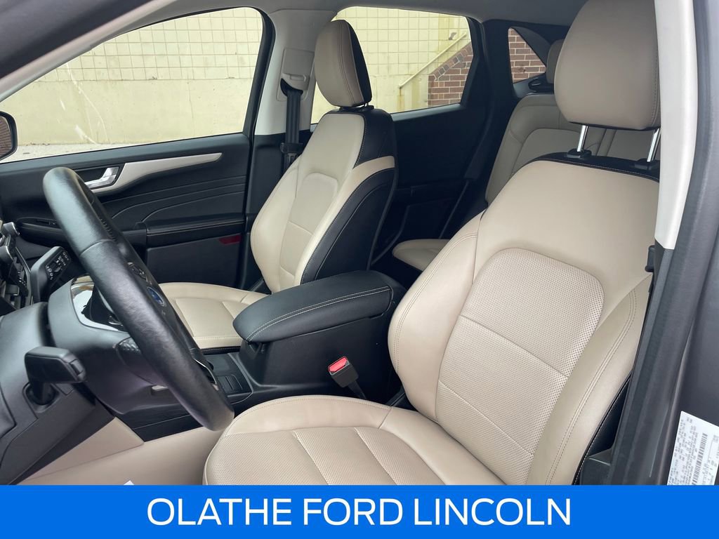 Certified 2021 Ford Escape SEL w/ Class II Trailer Tow Package image 18