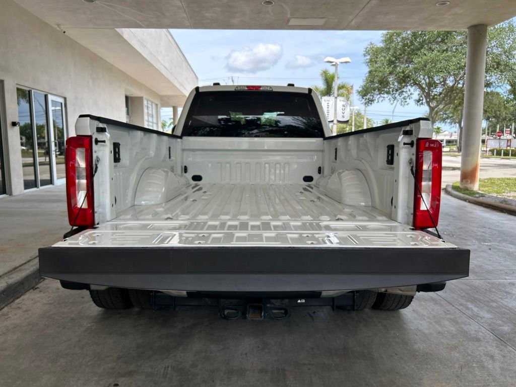 Used 2025 Ford F350 XLT w/ FX4 Off-Road Package AWD/4WD image 33