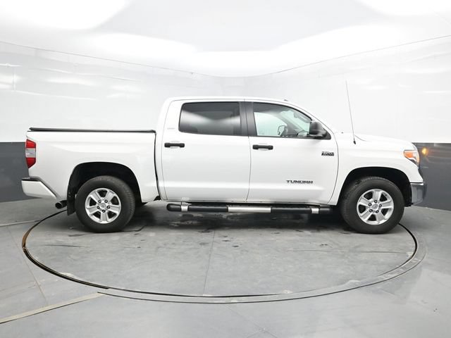 Used 2017 Toyota Tundra SR5 w/ SR5 Upgrade Package AWD/4WD image 8