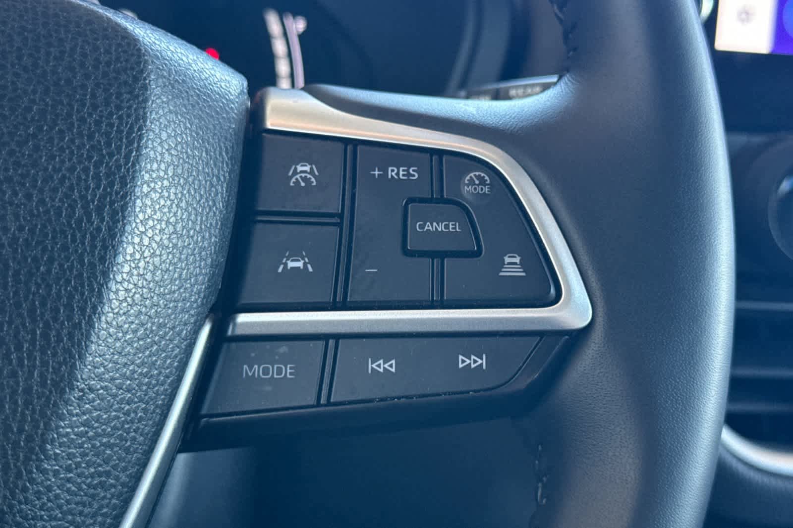 Used 2025 Toyota Grand Highlander FWD image 28