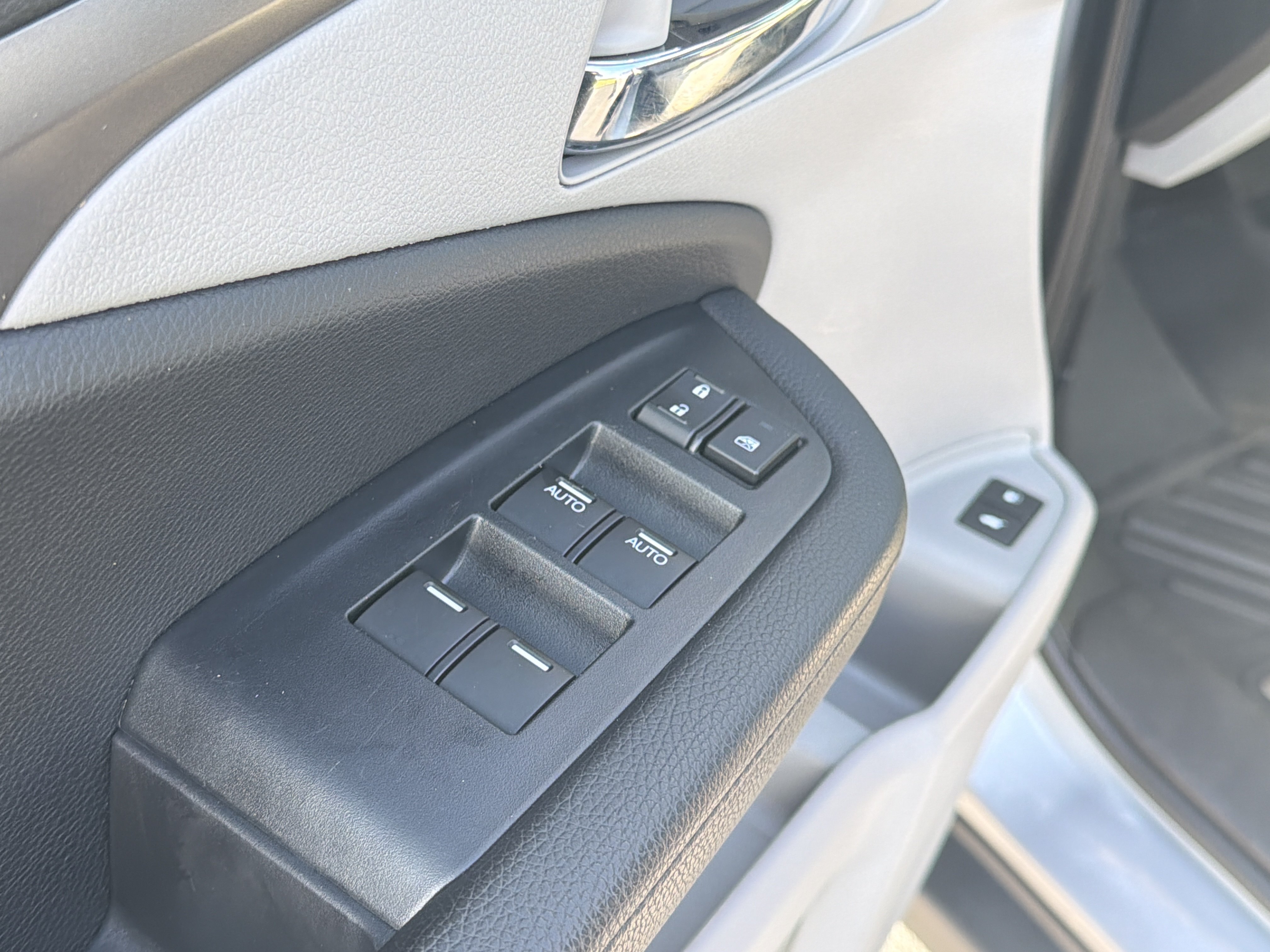 Certified 2022 Honda Pilot Special Edition image 23