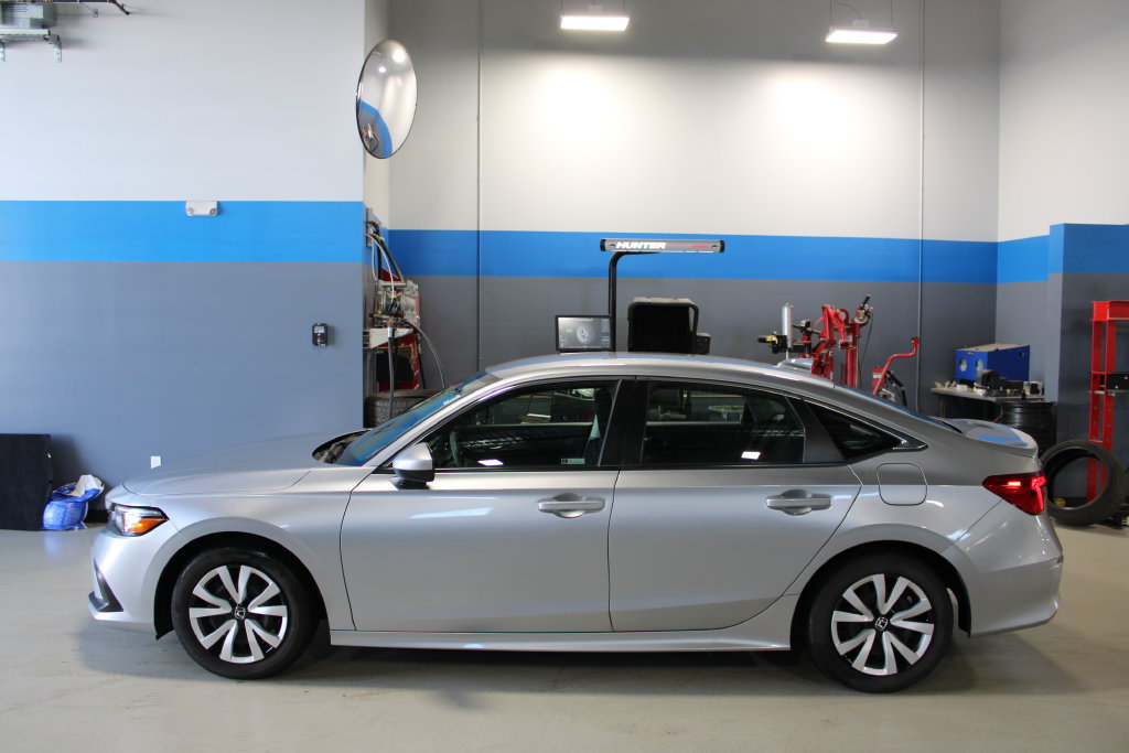Used 2024 Honda Civic LX image 10
