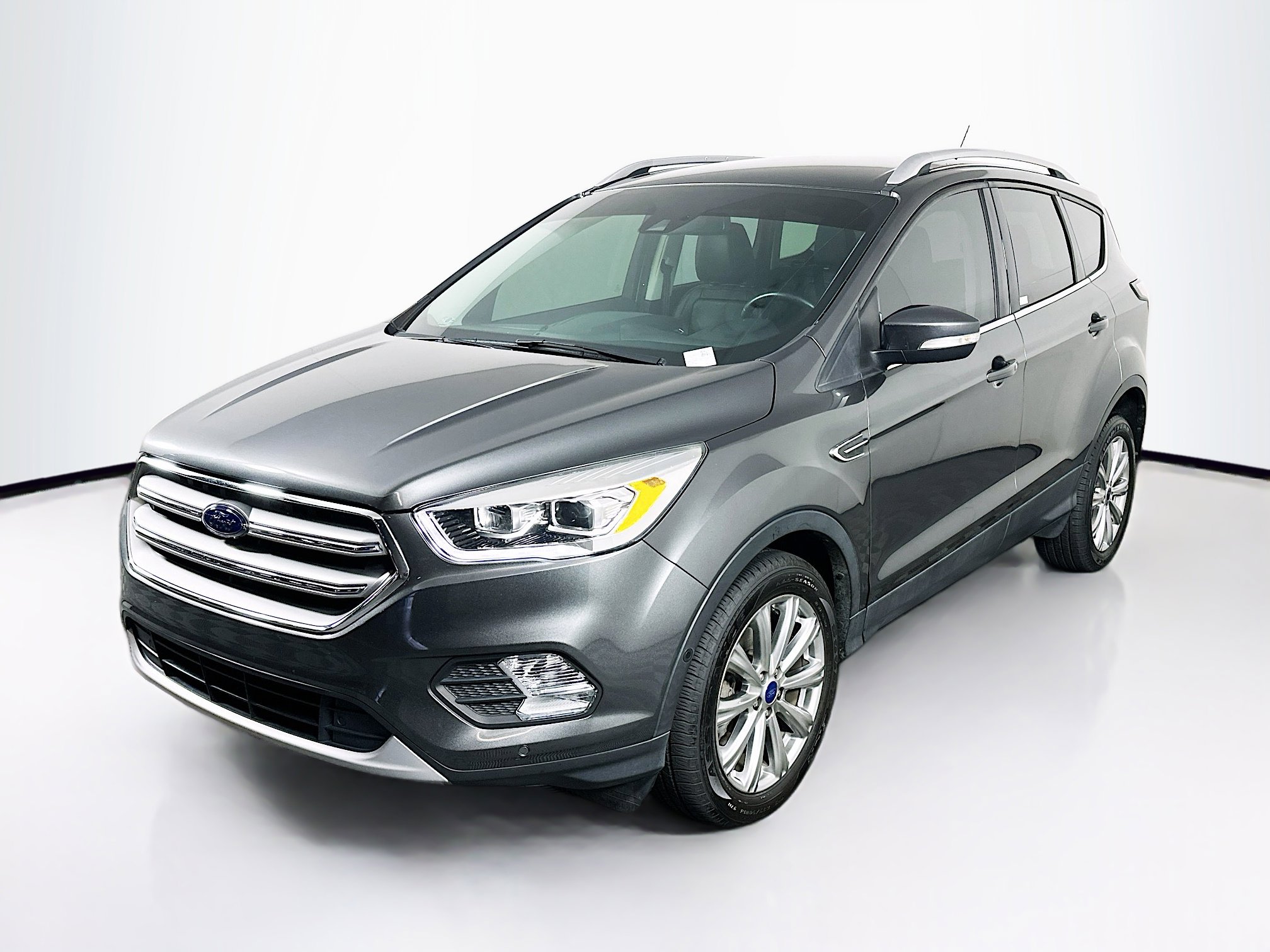Used 2017 Ford Escape Titanium w/ Equipment Group 301A image 3