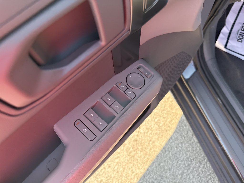New 2027 Kia EV3 Wind AWD/4WD image 11