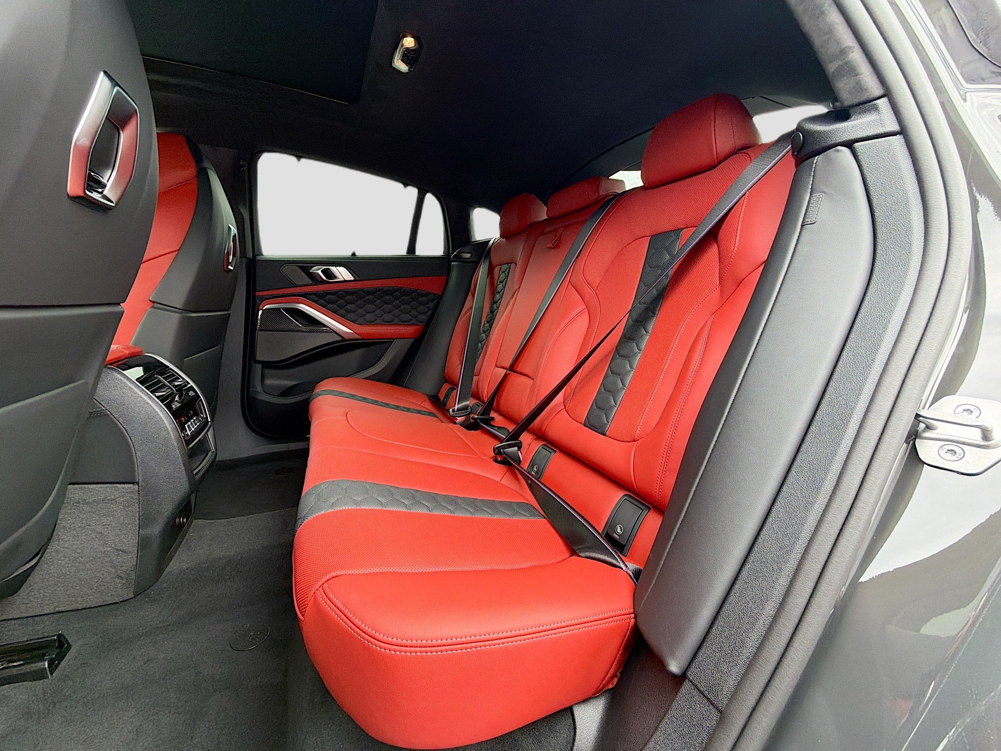 New 2027 BMW X6 M Competition w/ Executive Package AWD/4WD image 21