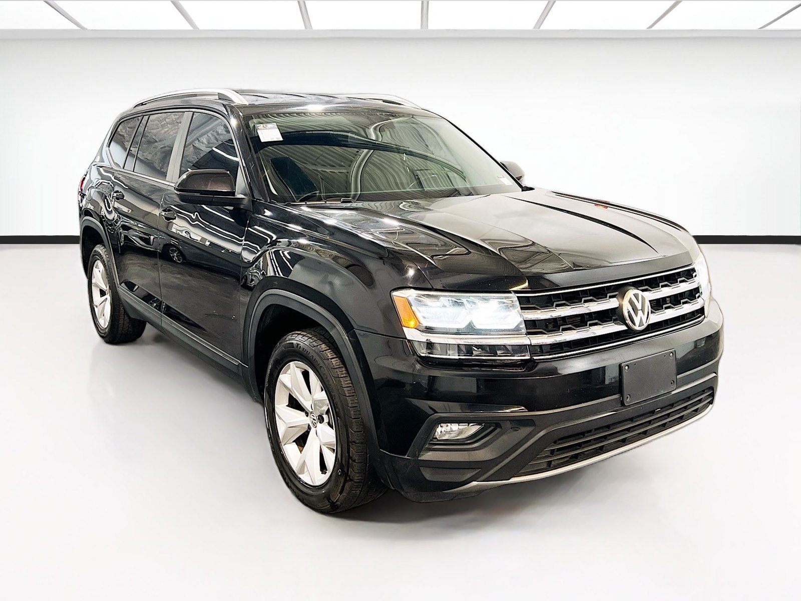Used 2019 Volkswagen Atlas SE FWD image 3