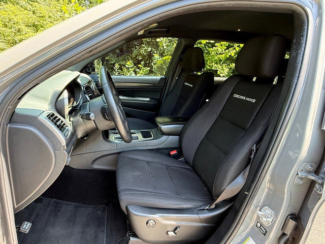 Used 2021 Jeep Grand Cherokee Freedom Edition AWD/4WD image 11