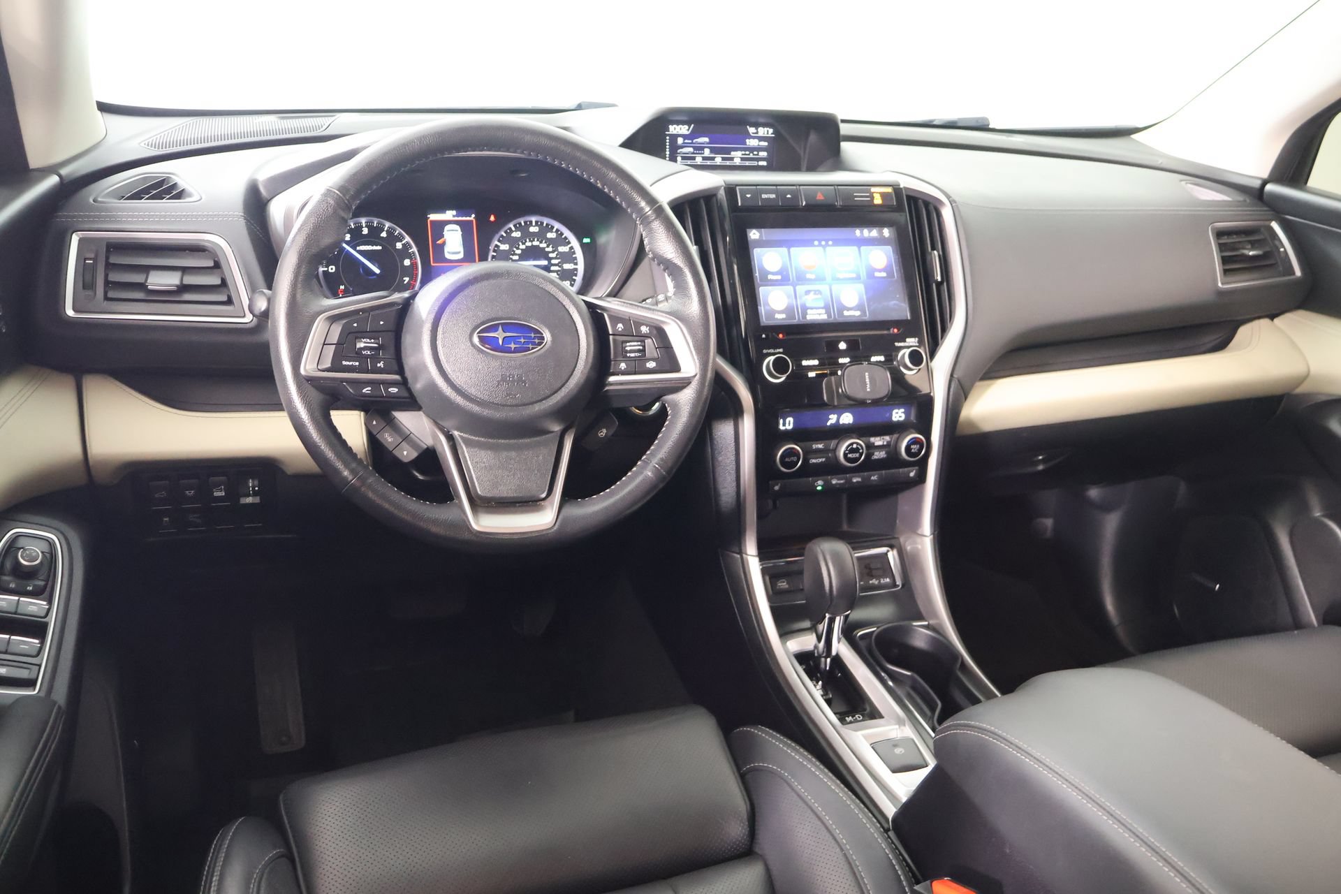 Used 2022 Subaru Ascent Limited w/ Technology Package AWD/4WD image 2