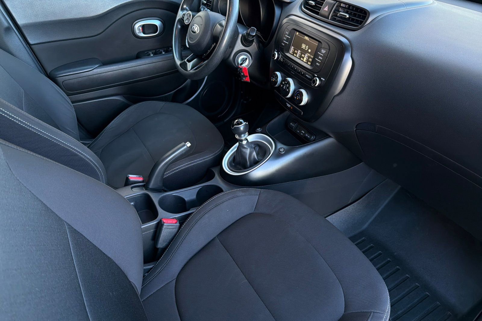 Used 2018 Kia Soul image 18