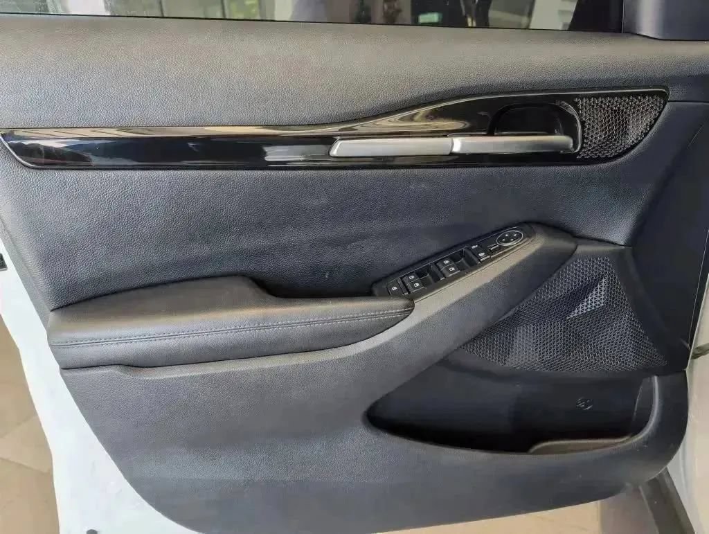 Used 2022 Kia Seltos S FWD image 40