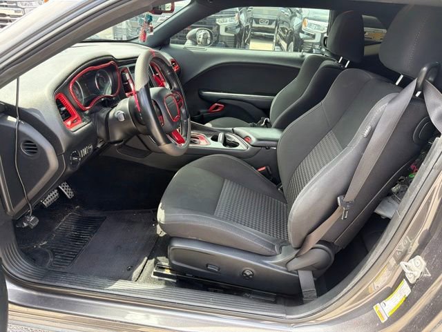 Used 2019 Dodge Challenger R/T RWD image 10