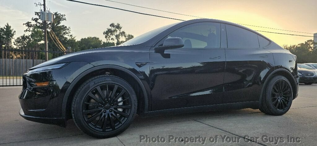Used 2026 Tesla Model Y Long Range RWD image 25