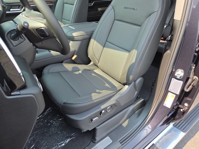 New 2026 GMC Sierra 2500 Denali w/ Max Trailering Package AWD/4WD image 26